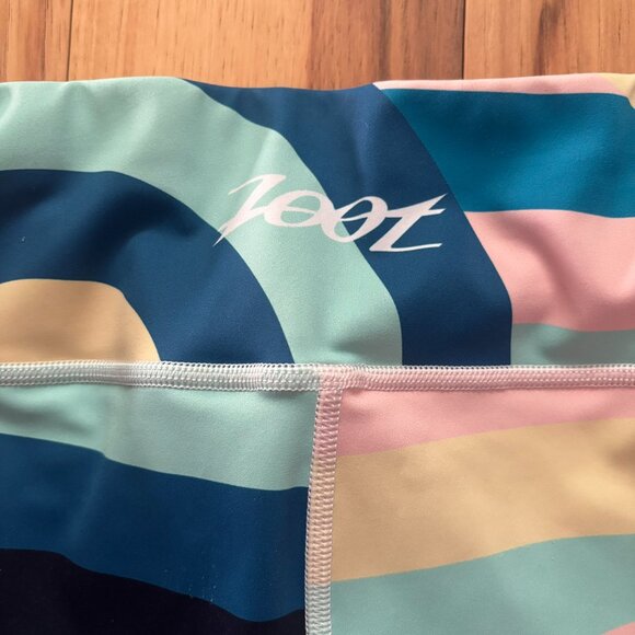 Women's Ltd Run Pulse Capri - Riviera - Picture 8 of 12